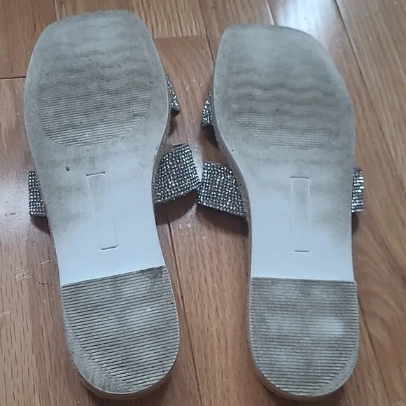 Steve Madden Ignited Glittering Silver Sandals - Picture 4 of 4